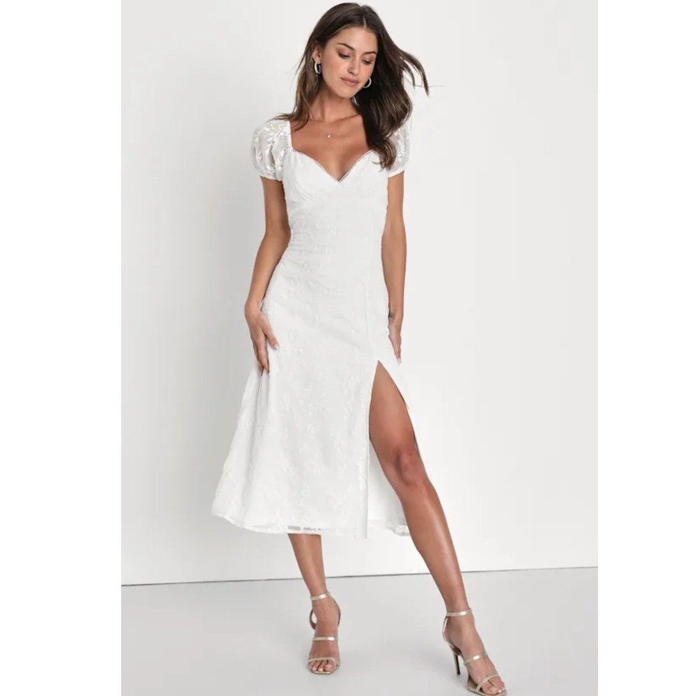 Lulus Blossoming with Charm White Floral Embroidered Tie Back Midi Dress Small